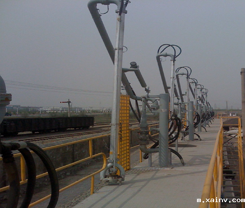 潜油泵鹤管 - 副本.png